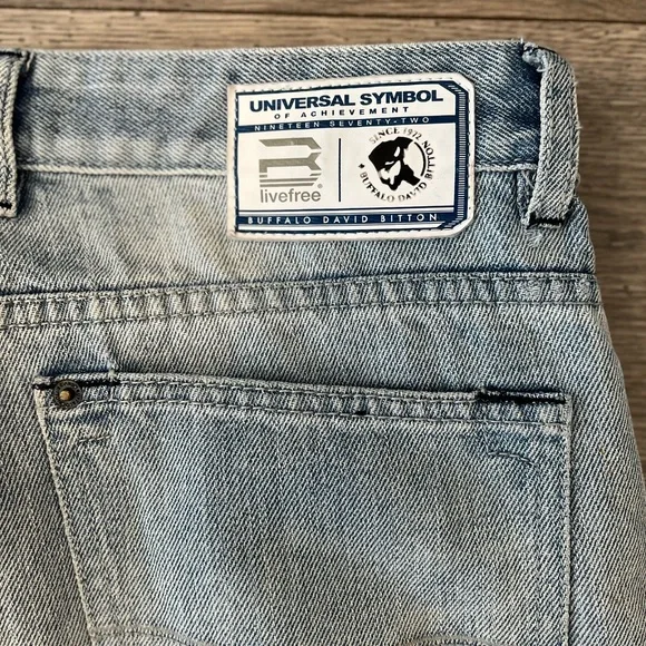 Buffalo David Bitton Men’s Slim Straight Light Wash Distressed Denim Jeans 32/32 - Picture 3 of 8